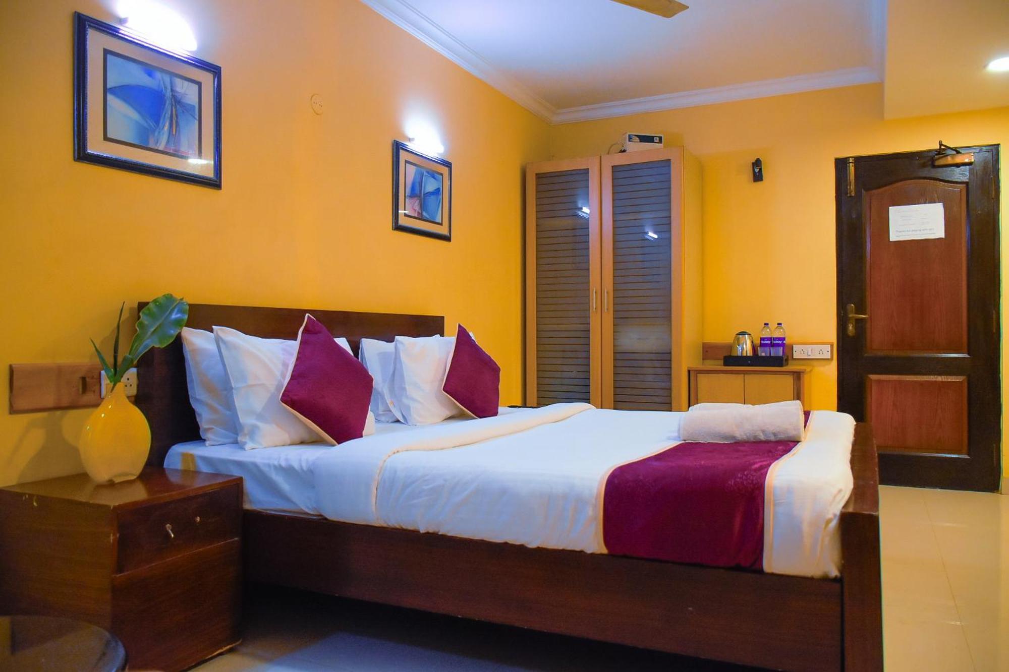 Naksha Tree Hotels - Mogappair Chennai Dış mekan fotoğraf