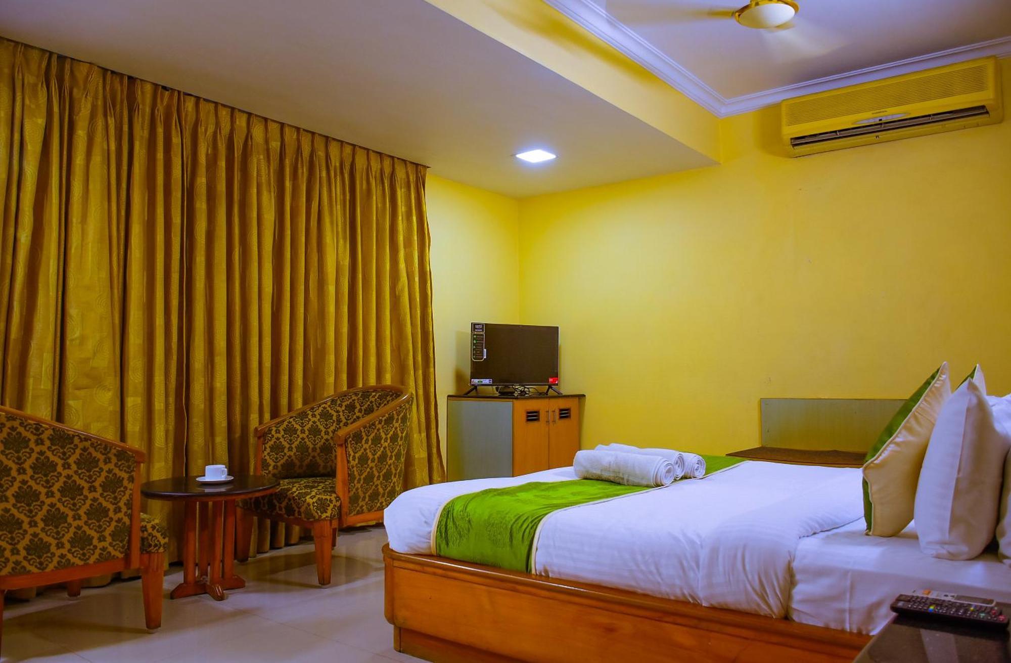 Naksha Tree Hotels - Mogappair Chennai Dış mekan fotoğraf