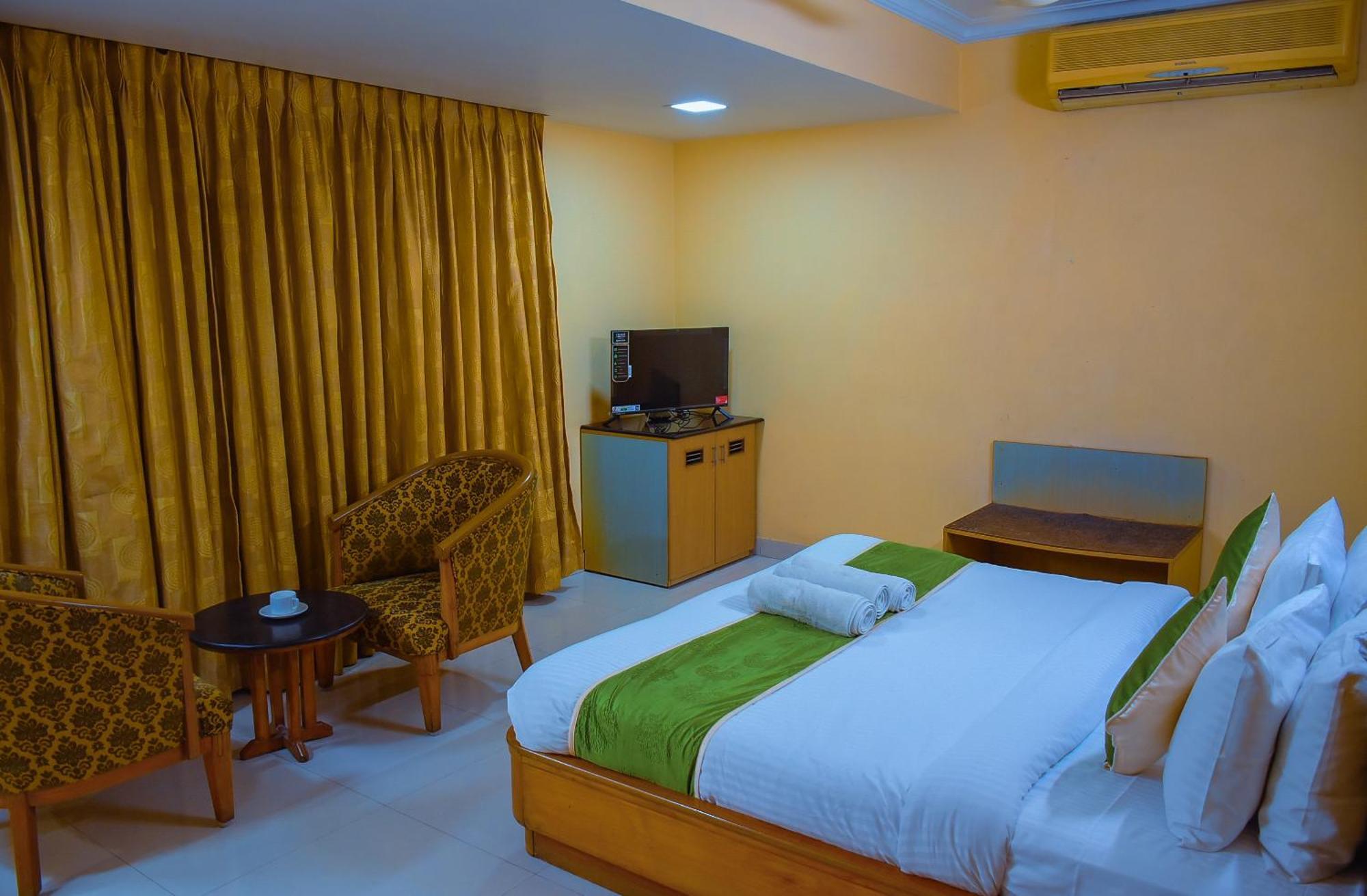Naksha Tree Hotels - Mogappair Chennai Dış mekan fotoğraf