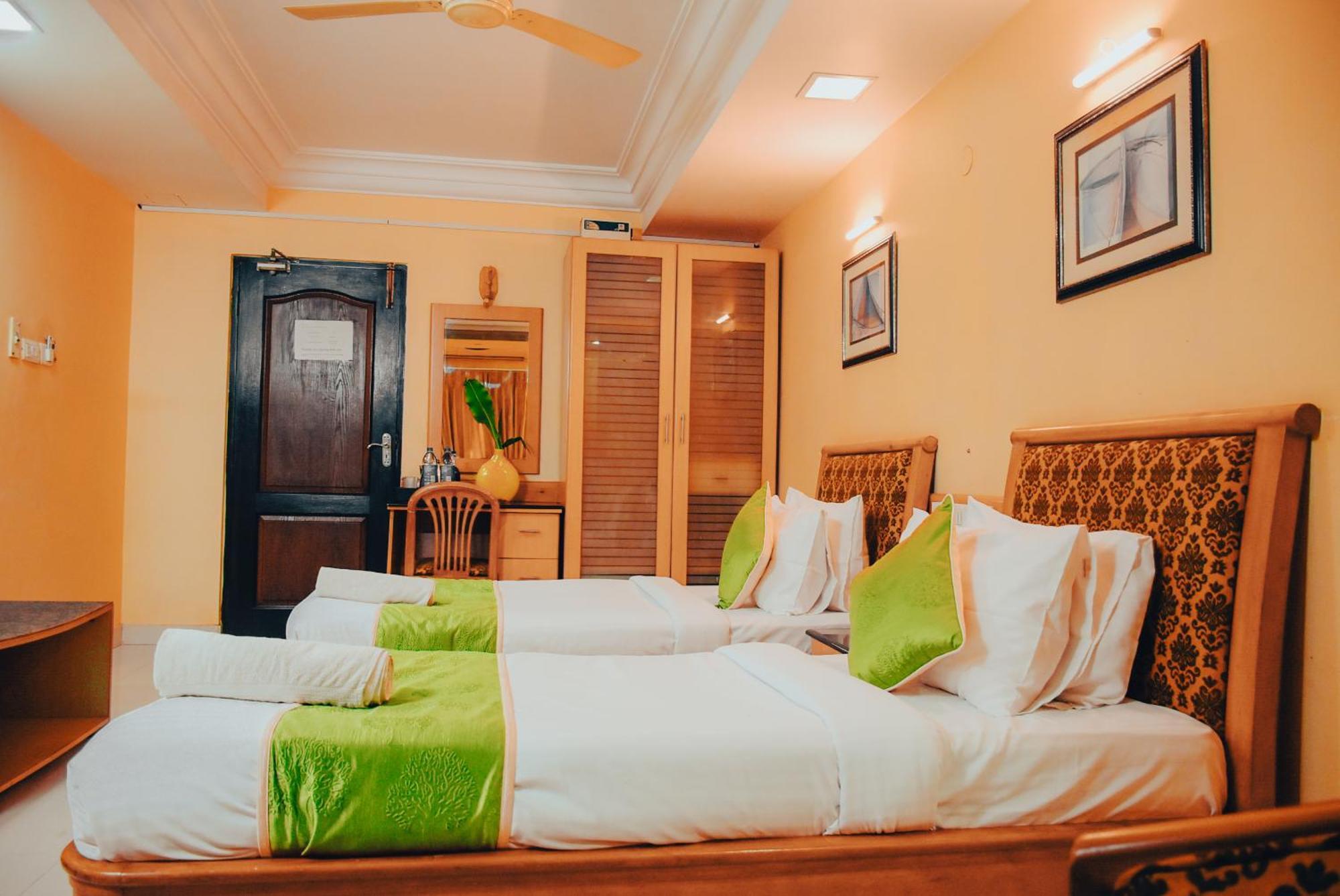 Naksha Tree Hotels - Mogappair Chennai Dış mekan fotoğraf