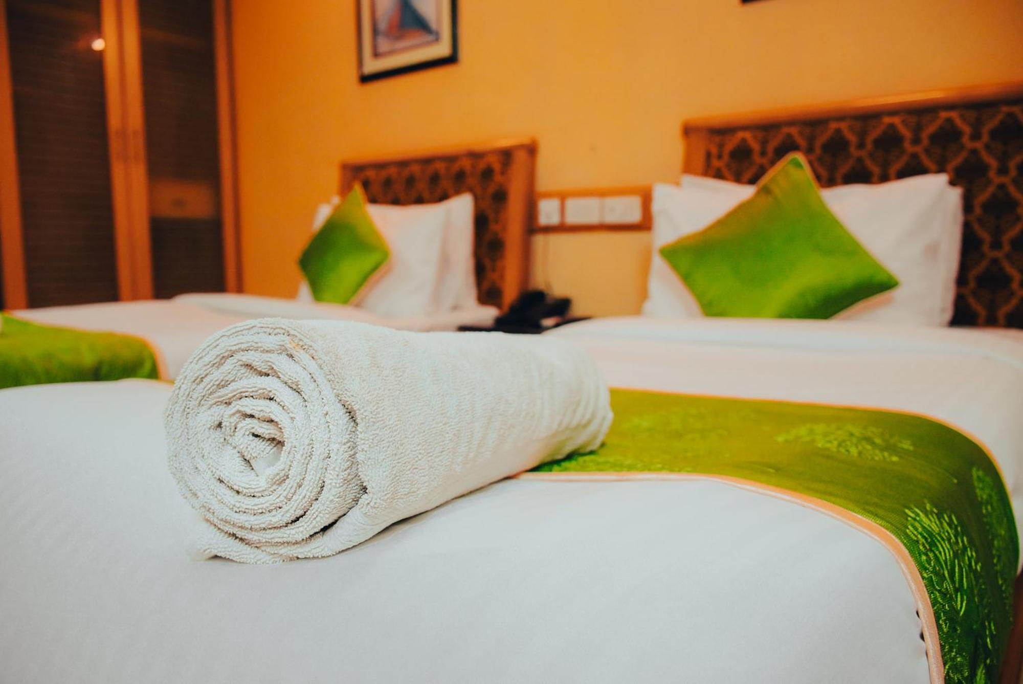 Naksha Tree Hotels - Mogappair Chennai Dış mekan fotoğraf