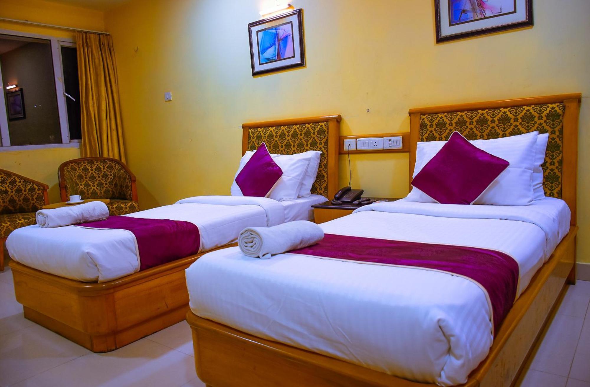 Naksha Tree Hotels - Mogappair Chennai Dış mekan fotoğraf